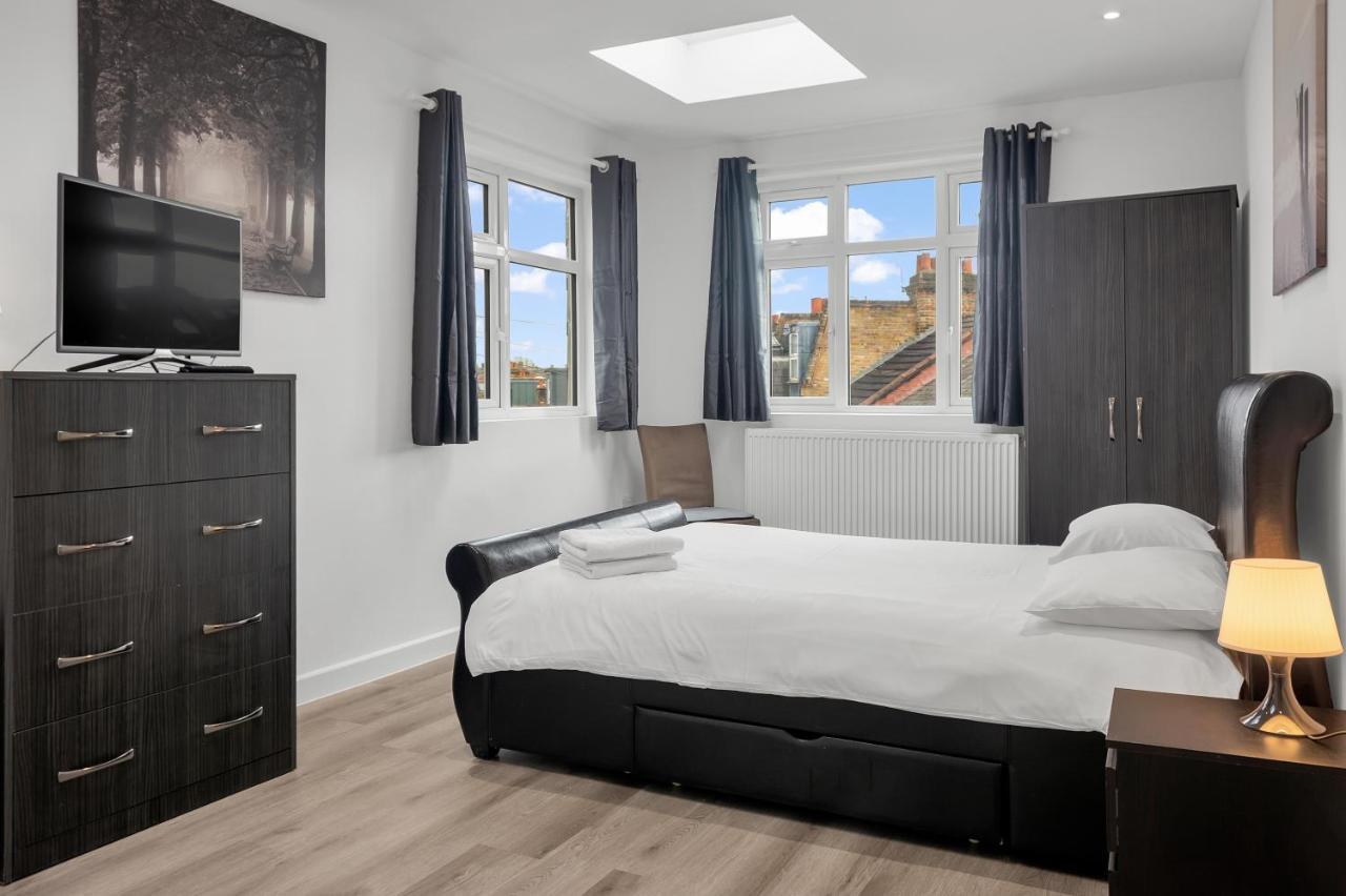 Modern Apartment In South West Wandsworth Лондон Экстерьер фото